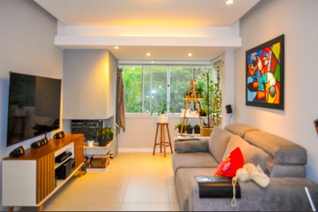 Sala 2 de apartamento à venda com 4 quartos, 160m² em Nonoai, Porto Alegre