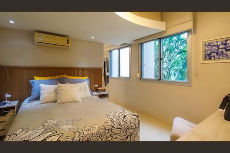 Suite  de apartamento à venda com 4 quartos, 160m² em Nonoai, Porto Alegre