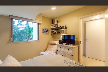 Suite  de apartamento à venda com 4 quartos, 160m² em Nonoai, Porto Alegre