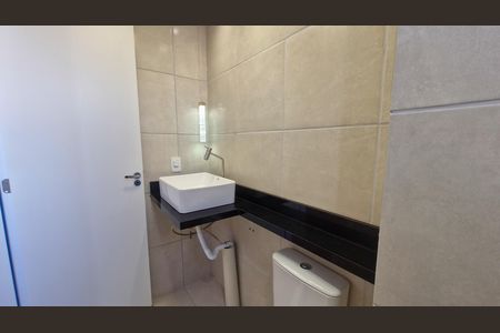 Apartamento para alugar com 48m², 2 quartos e 1 vaga Apartamento para alugar com 48m², 2 quartos e 1 vagaBanheiro