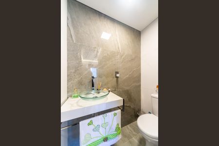 Casa de condomínio para alugar com 300m², 5 quartos e 2 vagas Casa de condomínio para alugar com 300m², 5 quartos e 2 vagasBanheiro 4