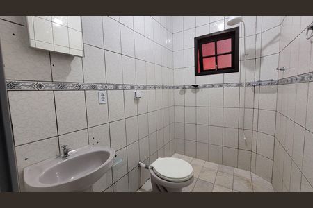 Casa para alugar com 42m², 1 quarto e sem vagaBanheiro