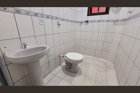 Casa para alugar com 42m², 1 quarto e sem vagaBanheiro
