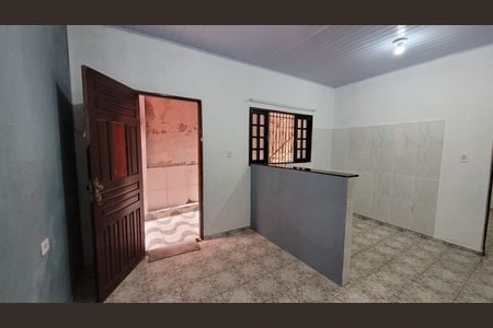 Sala de casa para alugar com 1 quarto, 40m² em Jardim Luciana, Itaquaquecetuba