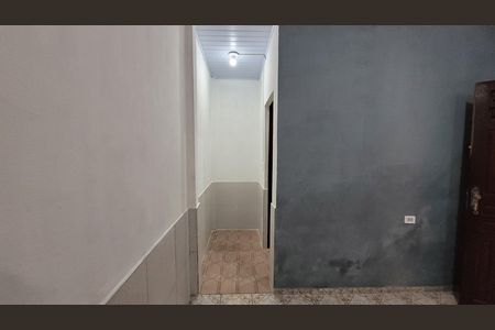 Sala de casa para alugar com 1 quarto, 40m² em Jardim Luciana, Itaquaquecetuba