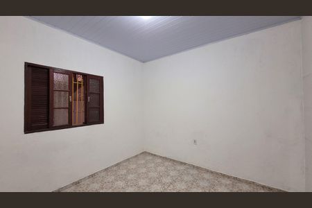 Quarto de casa para alugar com 1 quarto, 42m² em Jardim Luciana, Itaquaquecetuba