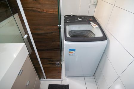 Studio para alugar com 40m², 0 quarto e sem vaga Studio para alugar com 40m², 0 quarto e sem vagaBanheiro / Área de Serviço
