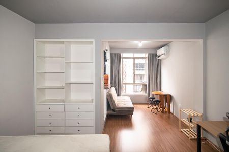 Studio para alugar com 40m², 0 quarto e sem vaga Studio para alugar com 40m², 0 quarto e sem vagaStudio