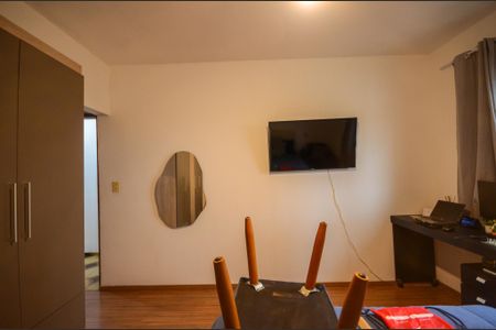 Casa para alugar com 360m², 4 quartos e 10 vagas Casa para alugar com 360m², 4 quartos e 10 vagasQuarto 2 - Casa 1
