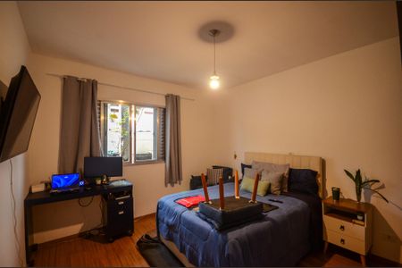 Casa para alugar com 360m², 4 quartos e 10 vagas Casa para alugar com 360m², 4 quartos e 10 vagasQuarto 2 - Casa 1