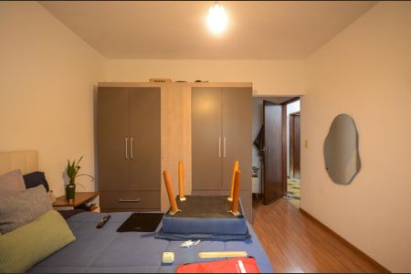 Casa para alugar com 360m², 4 quartos e 10 vagas Casa para alugar com 360m², 4 quartos e 10 vagasQuarto 2 - Casa 1