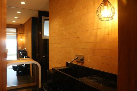 Apartamento à venda com 241m², 4 quartos e 3 vagasBanheiro 4