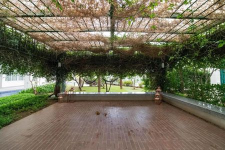 Apartamento à venda com 241m², 4 quartos e 3 vagas Apartamento à venda com 241m², 4 quartos e 3 vagasÁrea comum