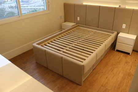 Apartamento à venda com 241m², 4 quartos e 3 vagasQuarto 2