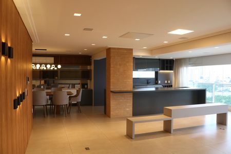 Sala de apartamento à venda com 4 quartos, 241m² em Água Branca, São Paulo