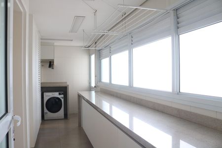 Apartamento à venda com 241m², 4 quartos e 3 vagasÁrea de Serviço