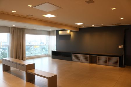 Sala de apartamento à venda com 4 quartos, 241m² em Água Branca, São Paulo
