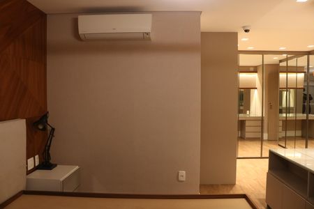Apartamento à venda com 241m², 4 quartos e 3 vagasQuarto 4