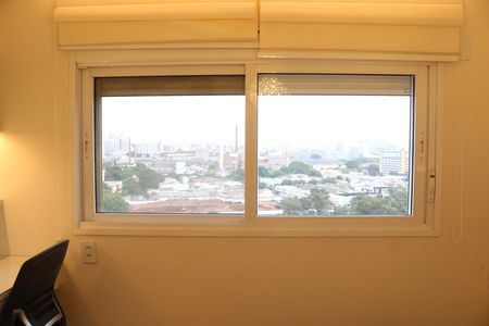 Apartamento à venda com 241m², 4 quartos e 3 vagasQuarto 2
