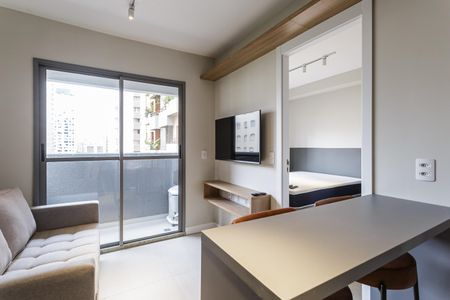 Sala de apartamento para alugar com 1 quarto, 30m² em Vila Nova Conceição, São Paulo