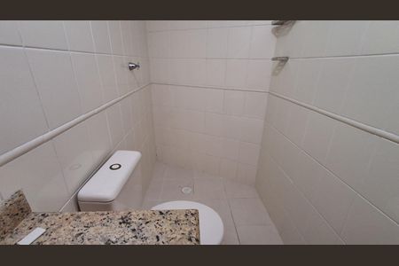 Apartamento para alugar com 60m², 2 quartos e 1 vaga Apartamento para alugar com 60m², 2 quartos e 1 vagaBanheiro Social