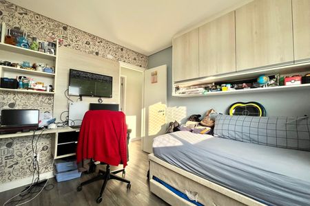 Apartamento à venda com 128m², 4 quartos e 2 vagasQuarto 4