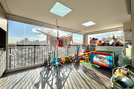 Varanda de apartamento à venda com 4 quartos, 128m² em Vila Guarani, São Paulo