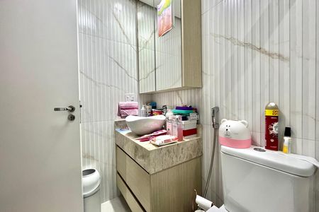 Apartamento à venda com 128m², 4 quartos e 2 vagasBanheiro da Suíte