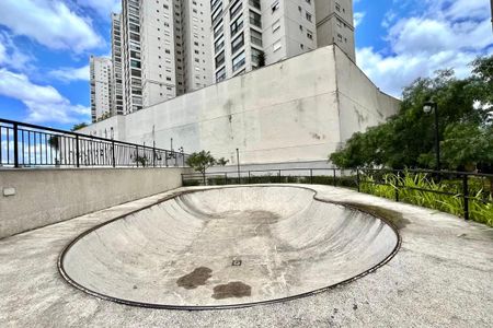 Apartamento à venda com 128m², 4 quartos e 2 vagasÁrea comum - Pista de Skate