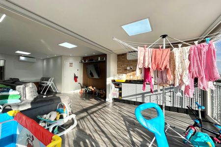 Varanda de apartamento à venda com 4 quartos, 128m² em Vila Guarani, São Paulo