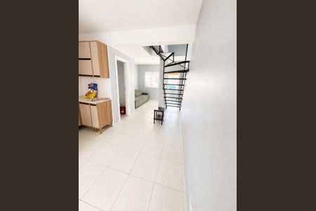 Casa para alugar com 50m², 2 quartos e 1 vaga Casa para alugar com 50m², 2 quartos e 1 vagaCozinha