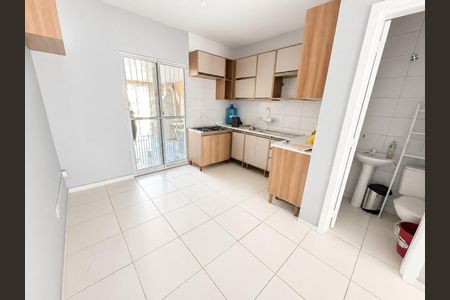 Casa para alugar com 50m², 2 quartos e 1 vaga Casa para alugar com 50m², 2 quartos e 1 vagaCozinha