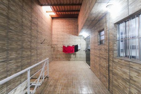 Casa para alugar com 70m², 2 quartos e 1 vaga Casa para alugar com 70m², 2 quartos e 1 vagaQuintal