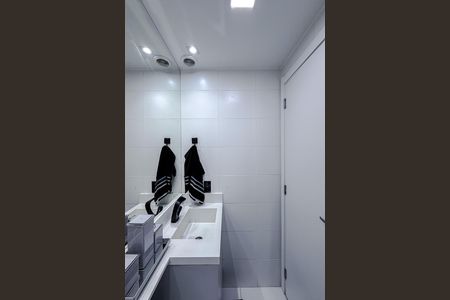 Apartamento à venda com 33m², 2 quartos e sem vaga Apartamento à venda com 33m², 2 quartos e sem vagaBanheiro