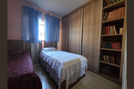 Casa à venda com 456m², 3 quartos e 2 vagas Casa à venda com 456m², 3 quartos e 2 vagasQuarto