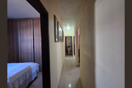 Casa à venda com 456m², 3 quartos e 2 vagas Casa à venda com 456m², 3 quartos e 2 vagasQuarto