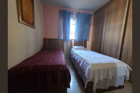 Casa à venda com 456m², 3 quartos e 2 vagas Casa à venda com 456m², 3 quartos e 2 vagasQuarto