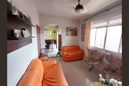 Sala de casa à venda com 3 quartos, 456m² em Serrano, Belo Horizonte