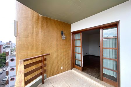 Apartamento para alugar com 340m², 4 quartos e 2 vagasVaranda da Sala de Estar