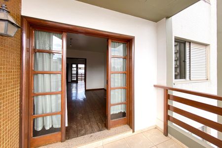 Apartamento para alugar com 340m², 4 quartos e 2 vagasVaranda da Sala de Estar