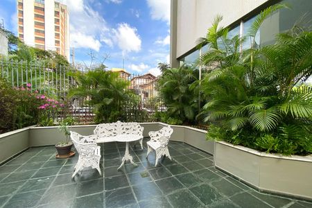 Apartamento para alugar com 340m², 4 quartos e 2 vagasÁrea comum