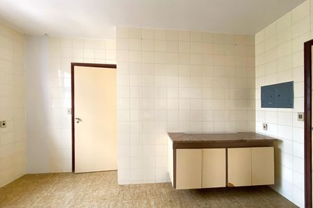 Apartamento para alugar com 340m², 4 quartos e 2 vagasÁrea de Serviço