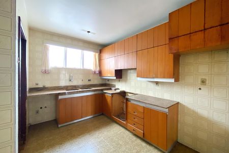 Apartamento para alugar com 340m², 4 quartos e 2 vagasCozinha