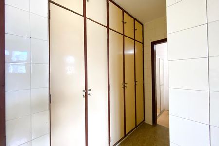 Apartamento para alugar com 340m², 4 quartos e 2 vagasÁrea de Serviço