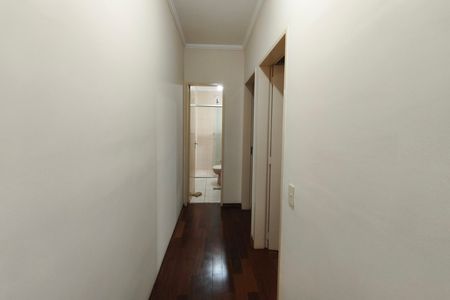 Corredor - Quartos de apartamento para alugar com 2 quartos, 67m² em Vila Joao Jorge, Campinas
