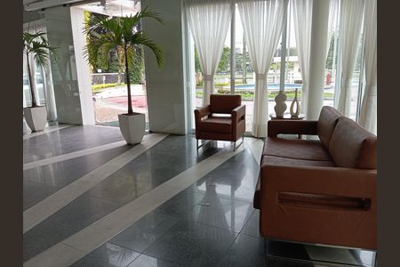 Apartamento à venda com 208m², 2 quartos e 1 vaga Apartamento à venda com 208m², 2 quartos e 1 vagaHall de entrada