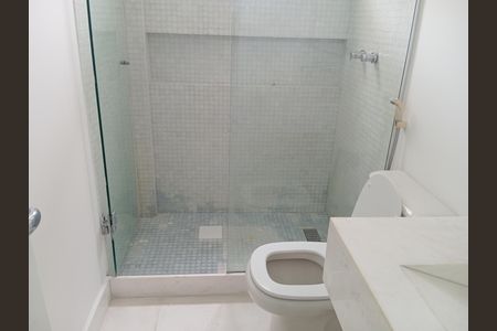 Apartamento à venda com 208m², 2 quartos e 1 vaga Apartamento à venda com 208m², 2 quartos e 1 vagaBanheiro