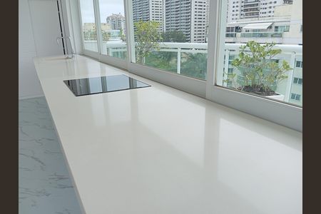 Apartamento à venda com 208m², 2 quartos e 1 vaga Apartamento à venda com 208m², 2 quartos e 1 vagaCozinha gourmet