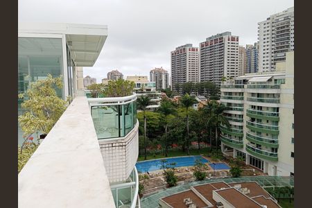 Apartamento à venda com 208m², 2 quartos e 1 vaga Apartamento à venda com 208m², 2 quartos e 1 vagaVista