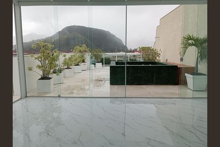 Apartamento à venda com 208m², 2 quartos e 1 vaga